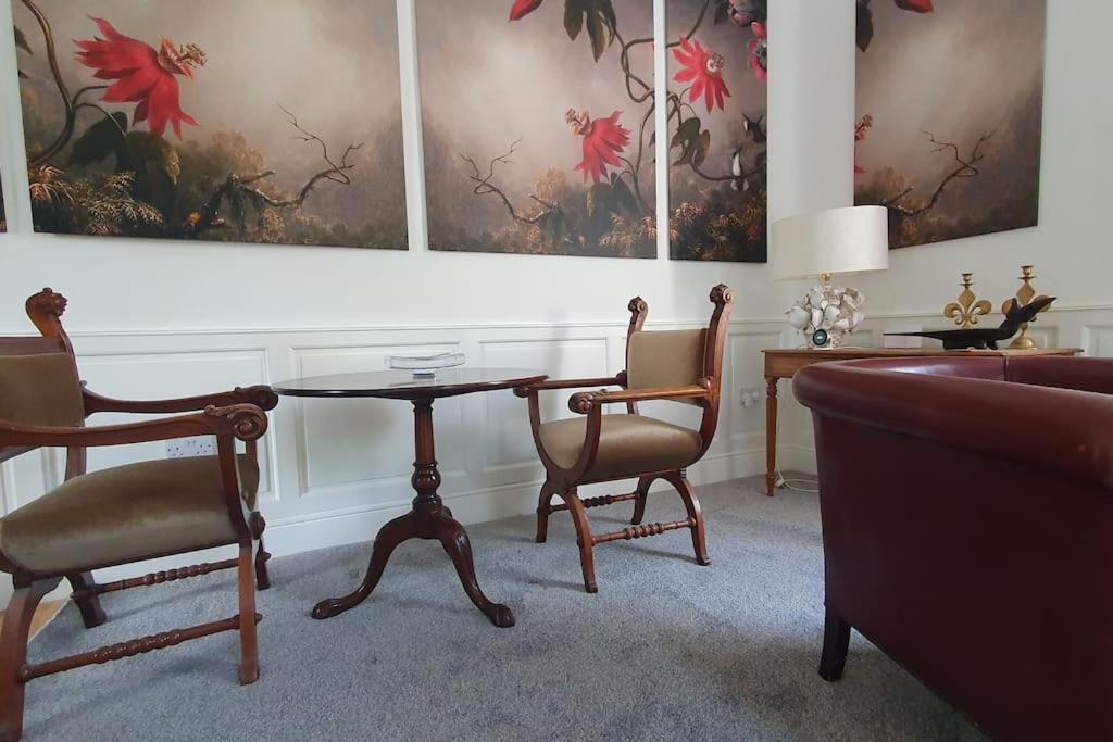 Clairville : Georgian Suite - Central Ross-On-Wye ภายนอก รูปภาพ